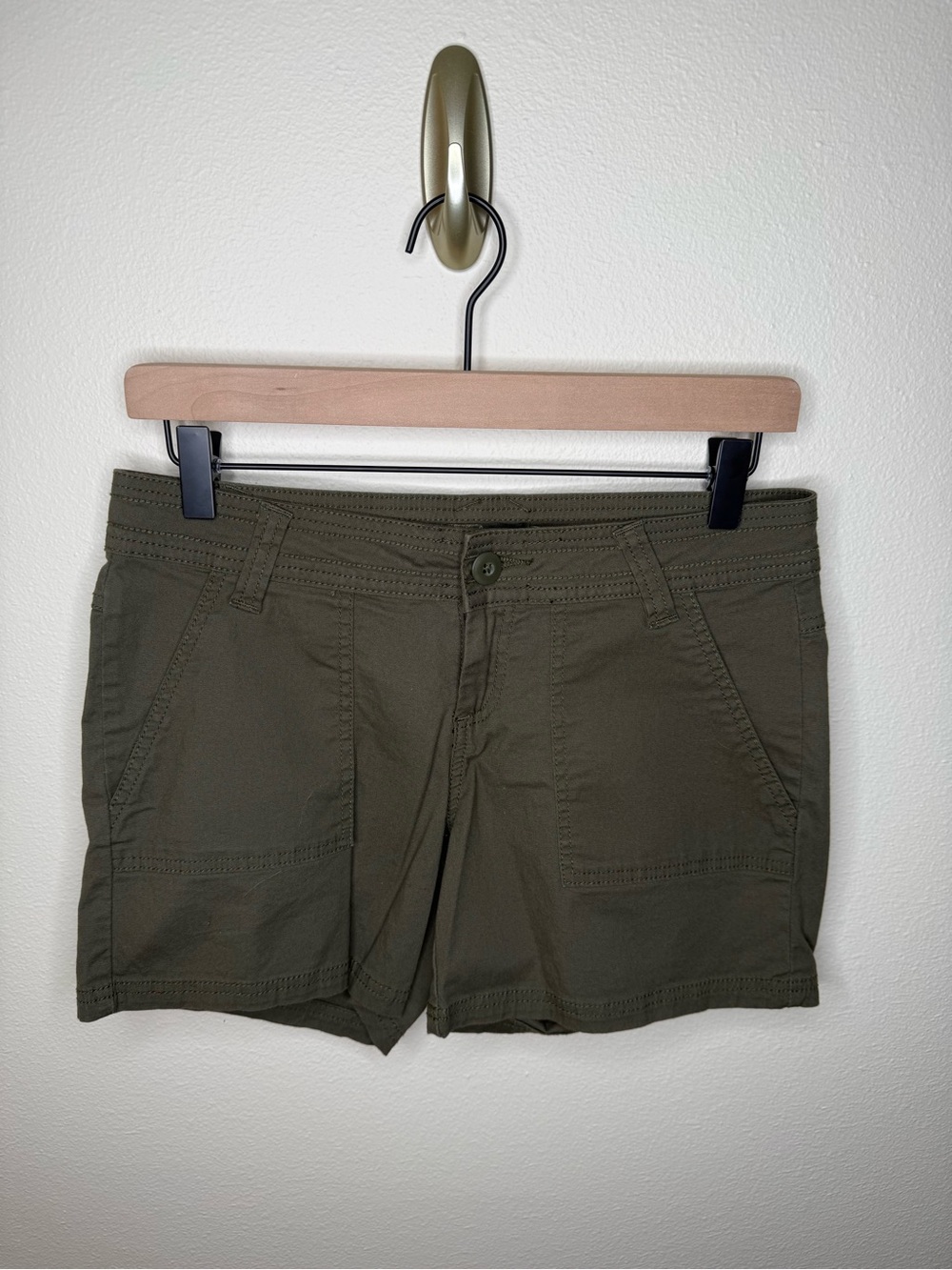 prAna Women’s Olive Green Utility Hiking Shorts Organic Cotton Stretch Size 2